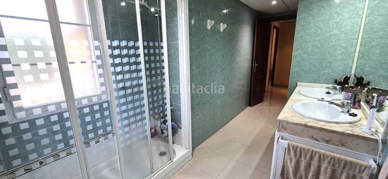 Foto b4d79fa0-9e2f-4099-a8f0-2bfe946b5507. Xalet amb calefacció aparcament piscina a Carretera de Sevilla - Los Montitos Badajoz