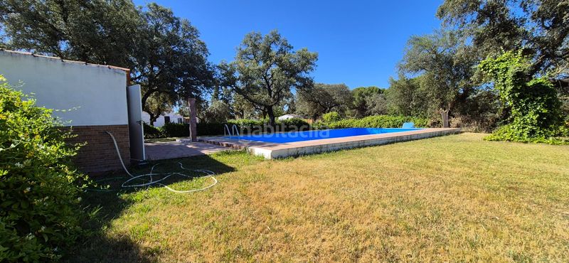 Foto 3abaac80-fddb-4b1b-89a0-6f159ad7732c. Xalet amb aparcament piscina a Las Vaguadas Badajoz