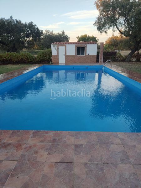 Foto 51b9d7c6-5280-409d-94a6-d0a85e7fd28f. Xalet amb aparcament piscina a Las Vaguadas Badajoz