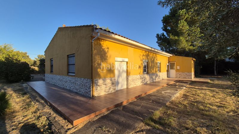 Foto 8c2cf5b5-f724-4ec7-b80f-55a01e3e8c1e. Chalet with fireplace parking in Dehesilla de Calamón - Campomanes Badajoz