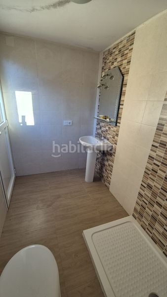 Foto c6c1e65f-7a70-4fda-9e86-277e98079d50. Chalet with fireplace parking in Dehesilla de Calamón - Campomanes Badajoz