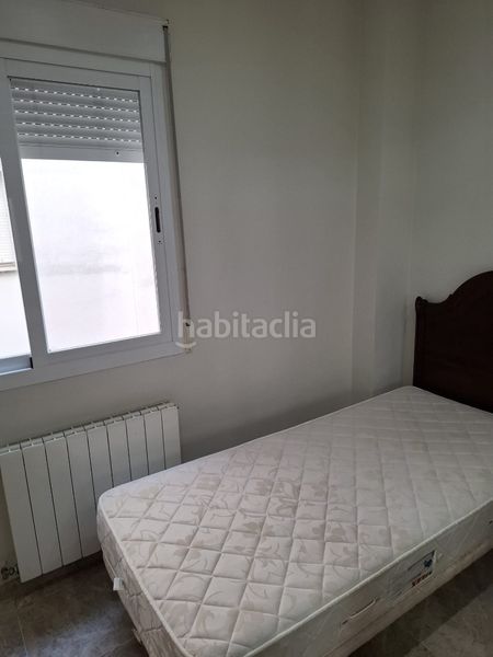Foto 203f3937-790b-4fc1-9e7f-78dd09fe31c4. Pis amb calefacció aparcament piscina a Avenida Elvas Badajoz