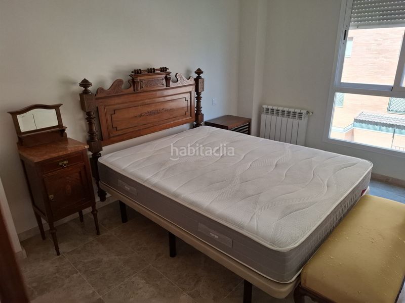Foto c75b8002-a124-45bd-90b1-1e8f27bda2fb. Pis amb calefacció aparcament piscina a Avenida Elvas Badajoz