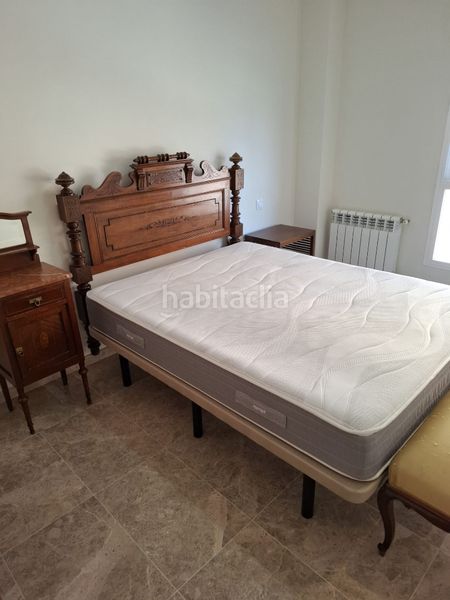 Foto f2822766-aa54-4589-81a2-f3e49f922331. Pis amb calefacció aparcament piscina a Avenida Elvas Badajoz