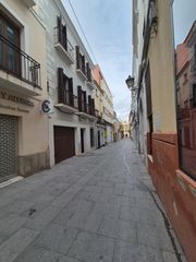 Affitto Piccolo appartamento  Calle muñoz torrero. Apartamento seminuevo de dos dormitorios dobles, con calefacción