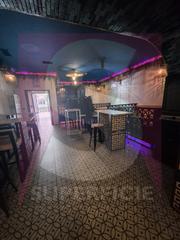 Lloguer Local Comercial  Avenida sinforiano madroñero. Alquiler de local comercial adaptado a pub en funcionamiento en