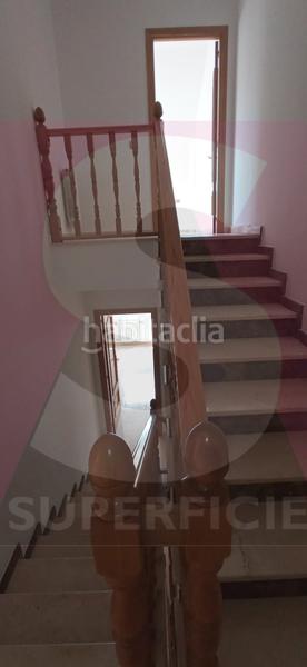 Foto 0b46c7a0-40ee-466e-8b1b-21259769199c. Casa adossada amb calefacció aparcament a Avenida Elvas Badajoz