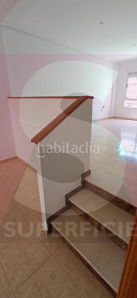 Foto 151133a7-c3f1-4518-a456-b757ce93a0e8. Casa adossada amb calefacció aparcament a Avenida Elvas Badajoz