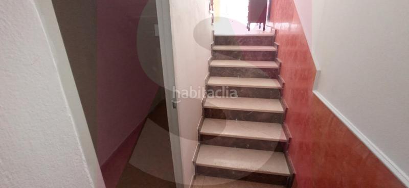 Foto 27579b74-8cef-4ee5-bb57-bbf83e102401. Casa adossada amb calefacció aparcament a Avenida Elvas Badajoz