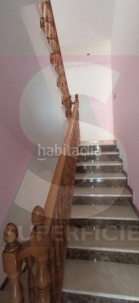 Foto 73f590a1-bdeb-455d-bd6f-30be519f2920. Casa adossada amb calefacció aparcament a Avenida Elvas Badajoz