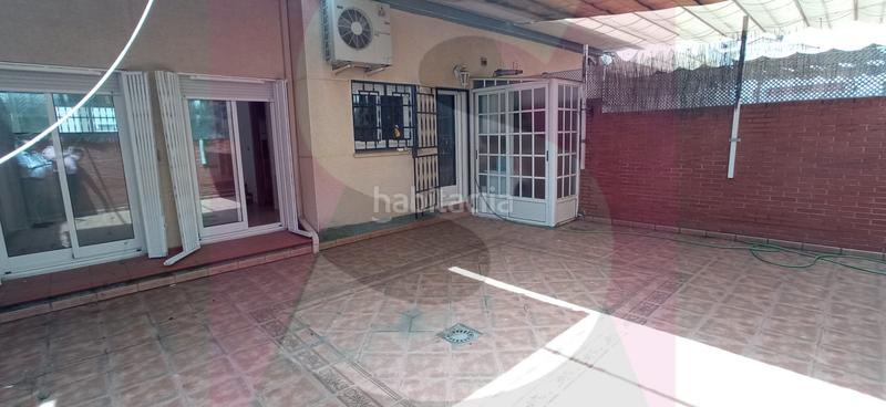 Foto 7668c69f-f594-4c4e-8a0a-2d48df7eba4f. Casa adossada amb calefacció aparcament a Avenida Elvas Badajoz