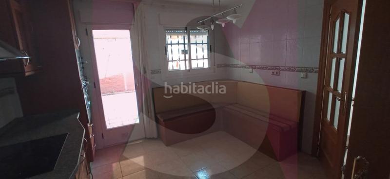 Foto 903016e8-9841-45d9-9539-1699017b0893. Casa adossada amb calefacció aparcament a Avenida Elvas Badajoz