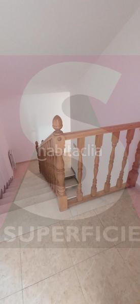 Foto abe77e6c-36c2-4f9f-91bf-bbd67fdd3971. Casa adossada amb calefacció aparcament a Avenida Elvas Badajoz