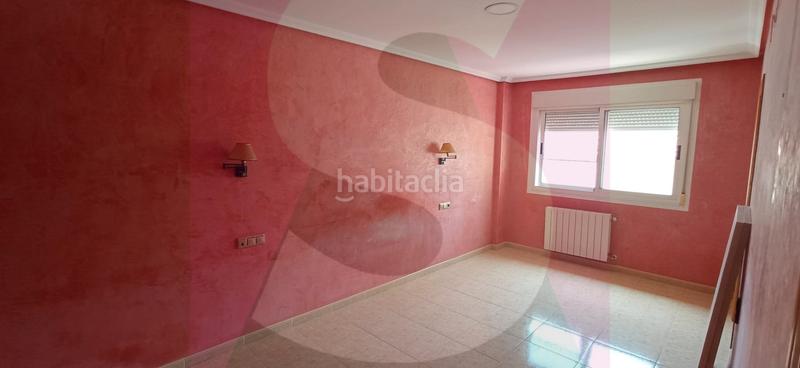 Foto c3895ee3-62b8-462f-b2ce-80e7b00f3fe7. Casa adossada amb calefacció aparcament a Avenida Elvas Badajoz