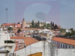 Pis  Ronda del pilar. Piso de 180m2 muy luminoso, con inmejorables vistas de nuestra a