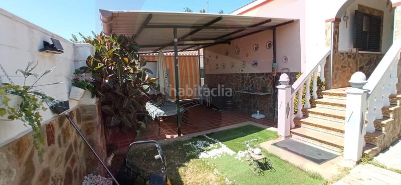 Foto 254a430d-4f54-49aa-9ccf-66acef6adca7. Chalet con camino riscaldamento parcheggio piscina in Badajoz