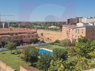 Apartament  Avenida castillo puebla de alcocer. Apartamento ático , de un dormitorio y terraza de  20 m2.  ideal