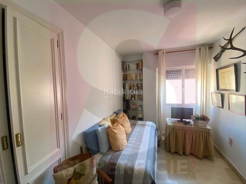 Foto a4d1dea3-7b7c-430b-9448-6d98fb8ff470. Piso  en ronda del pilar 3 dormitorios y 2 baños en Badajoz