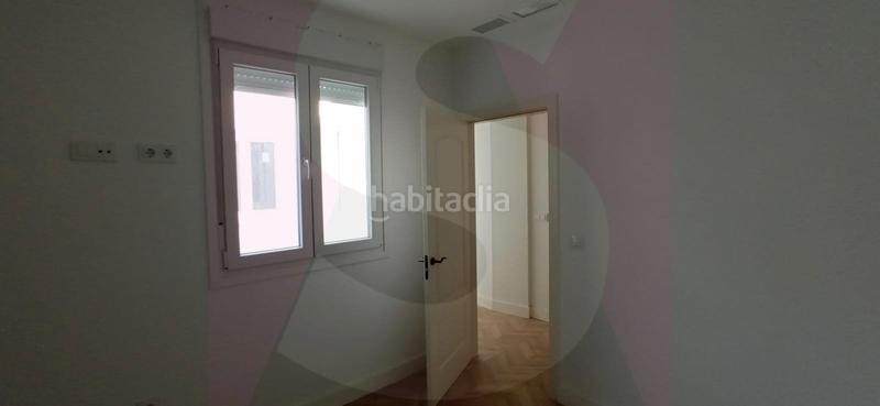 Foto d4ed2970-aea1-4842-92ac-7d21617e583f. Etagenwohnung mit heizung in Casco Antiguo Badajoz