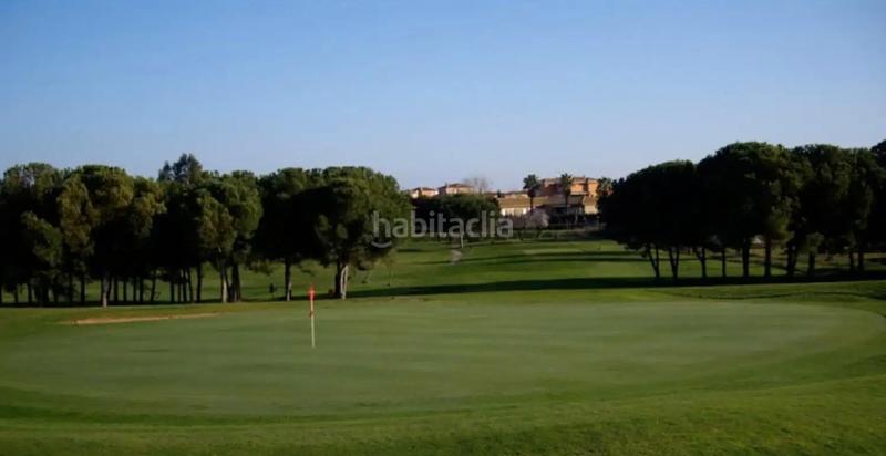 Foto 07fc1d8b-6c5b-4a9c-b888-17f39bc48339. Casa adossada amb aparcament a Golf Guadiana Badajoz