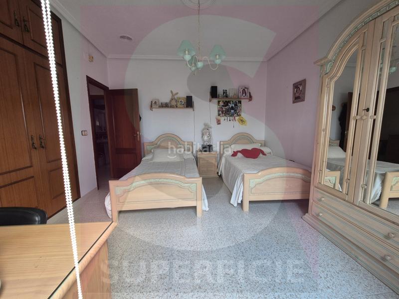 Foto 38ce8db8-3f48-4ce0-9800-e626a8187194. Casa a San Roque - Ronda Norte Badajoz