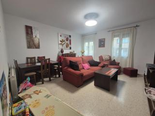 Etagenwohnung  Calle san juan de dios. Amplio piso de tres dormitorios, con garaje y trastero en la mej