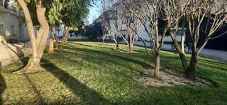 Apartamento  Calle julio cienfuegos linares. Apartamento seminuevo, totalmente amueblado con plaza de garaje
