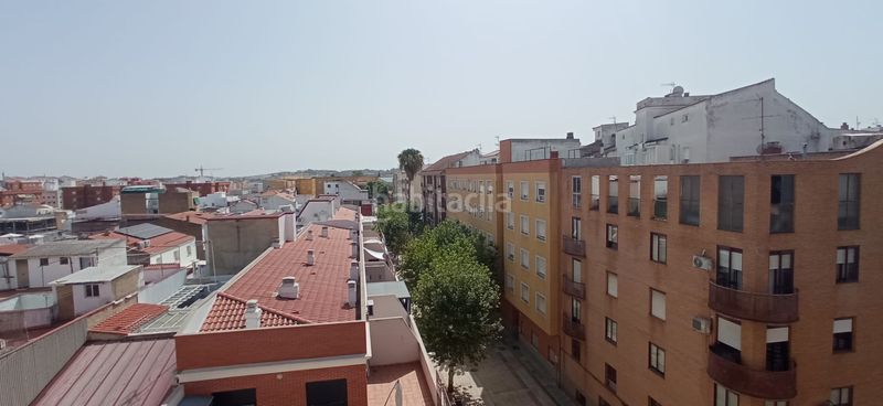 Foto 3749d7ba-cbe1-40d7-b246-e7432fb8b0b7. Pis amb calefacció aparcament a San Roque - Ronda Norte Badajoz