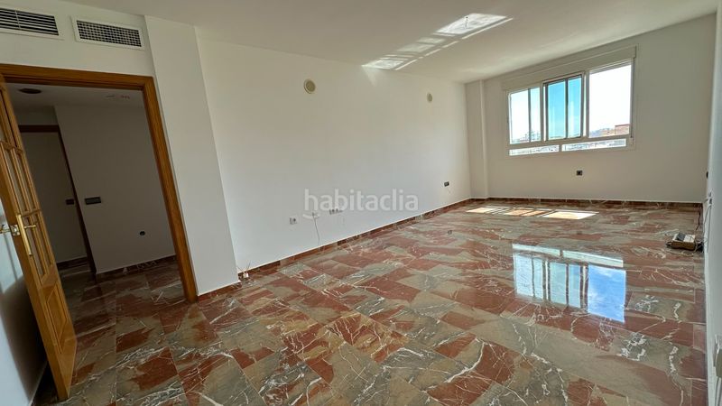 Foto c3a95403-26bd-4893-a1e8-802f7e683479. Pis amb calefacció aparcament a San Roque - Ronda Norte Badajoz