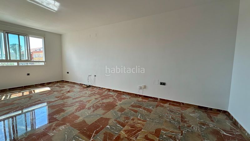 Foto c64bd878-8cbd-4685-9869-883be5f1239e. Pis amb calefacció aparcament a San Roque - Ronda Norte Badajoz