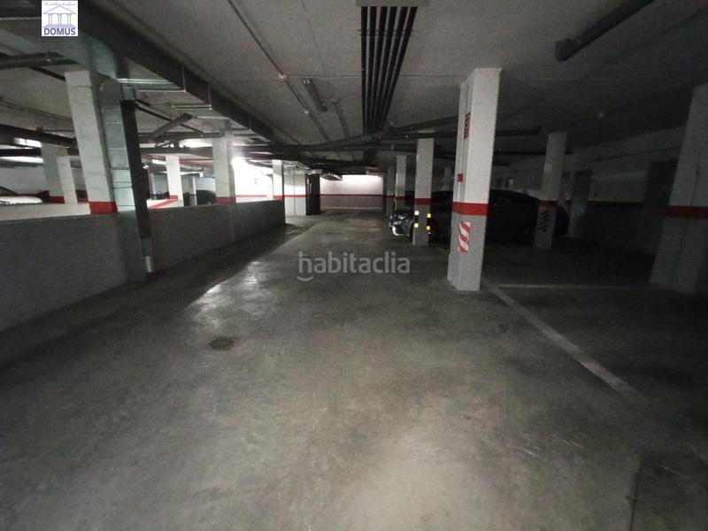 Foto f3fedadc-41bf-4013-8ee2-8731292b5fae. Parking moto estupenda plaza de garaje en el prado en Mérida