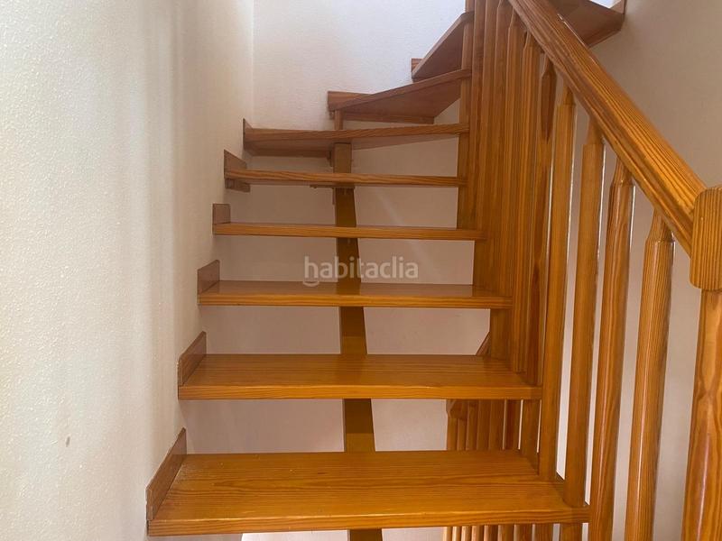 Foto 8abe8003-9e47-4a9b-be67-16376cf40f01. Alquiler casa adosada bonito adosado para disfrutar de sus espacios y vivir tranquilamente! en Mérida