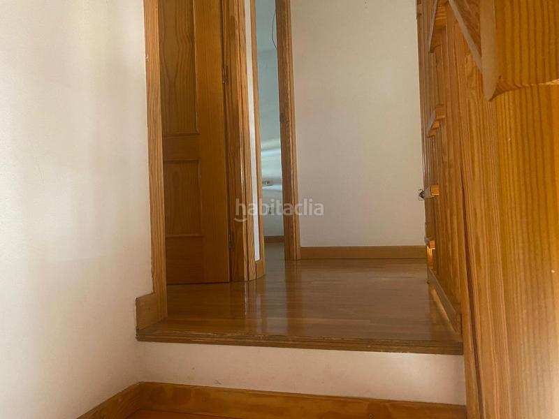 Foto bf37c14f-248d-4751-8a8c-523be96e5b8c. Alquiler casa adosada bonito adosado para disfrutar de sus espacios y vivir tranquilamente! en Mérida