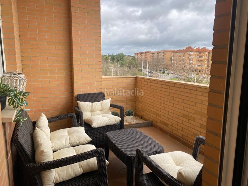 Foto d3d3d9a3-79fd-4f8d-85db-fa06d6e345b5. Rent flat with heating parking in Norte Mérida