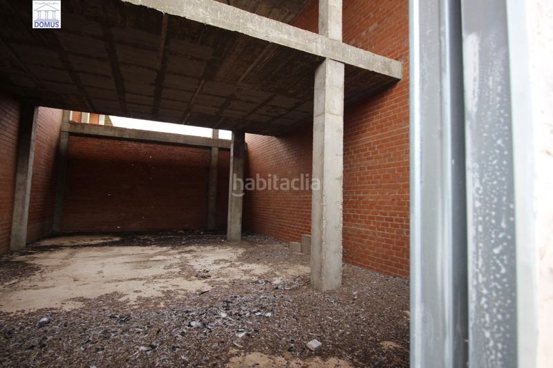 Foto 26cb6eb1-93cf-4d7c-bcbd-dc94d76b26cf. Local comercial a Valdelacalzada