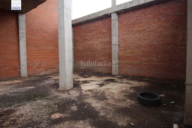 Foto 271b2614-ea68-4c9e-8cc4-bf76fce3df92. Local comercial a Valdelacalzada