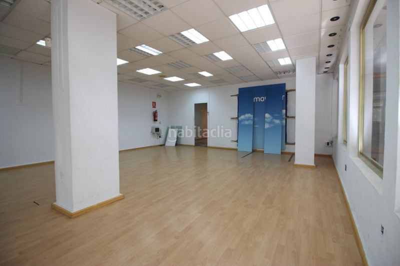 Foto 07cbbcc6-83ab-48ba-a5e6-f71bc82ac029. Local comercial a Montijo