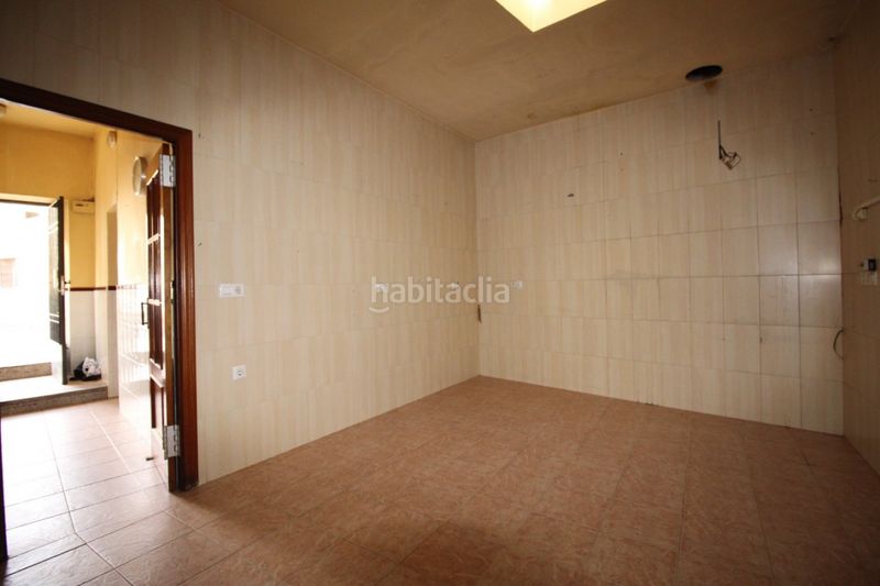 Foto 827cf9ba-5ab5-45e0-8902-a9c326889f1d. Casa amb calefacció a Montijo