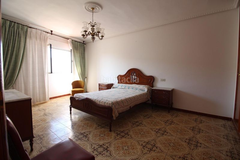 Foto fe7cc4f0-84c2-4a8d-bda5-d7a4f996e5ba. Casa con parcheggio in Torremayor
