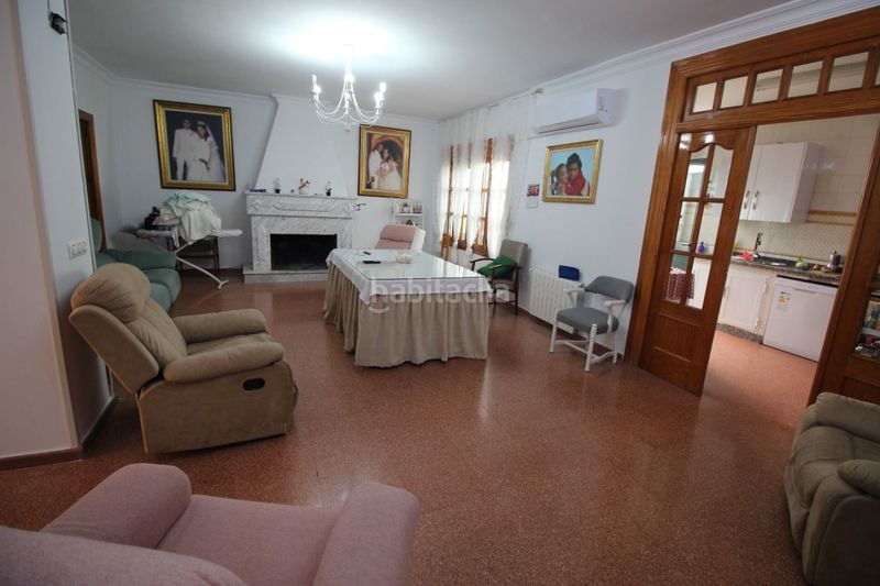 Foto 1253dd67-ef59-46fd-b1d6-b98963b3a4f0. Casa amb calefacció a Garrovilla (La)