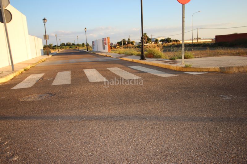 Foto db7eb5f8-0342-4972-8fc3-ab129ab897cf. Finca rústica a Montijo
