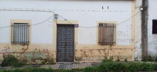 Maison à Calle arroyo san servan 17. Casa en venta merida