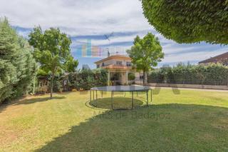 Xalet a Las Vaguadas. Oportunidad  espectacular chalet a la venta en las vaguadas