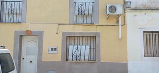 Maison à Travesía pintor 6. Casa en venta en garrovillas