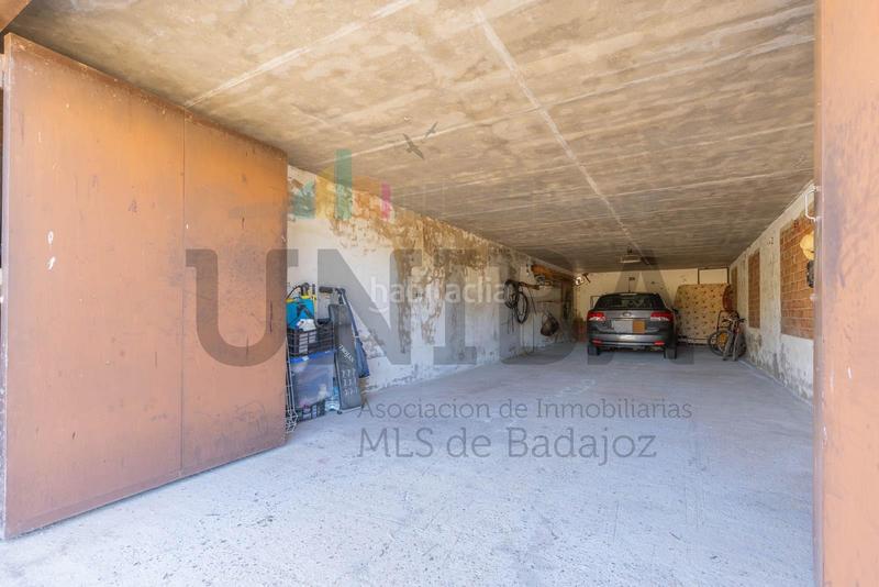 Foto 9cca35d2-97bc-47de-b2a9-c789a8b919dd. Chalet  único en urbanización atalaya en Carretera de Sevilla - Los Montitos Badajoz