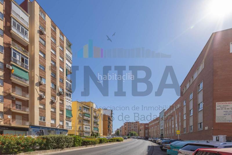 Foto 4cf039e3-4915-42a1-a6a1-ea51a1226cc3. Flat with heating in Santa Marina Badajoz