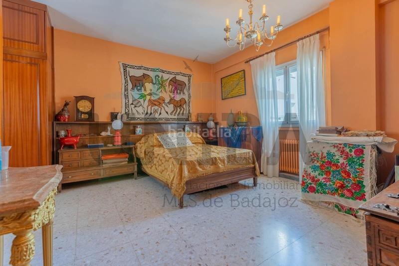 Foto 7d25bb13-5715-43e0-a8ea-4be9945a071e. Flat with heating in Santa Marina Badajoz