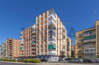 Pis en Santa Marina. Amplio piso en el centro de badajoz