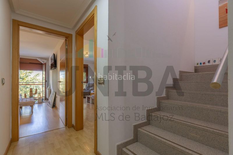 Foto e0ea2e1e-ada1-4183-b9c3-ce8d2e8bf740. Àtic amb calefacció aparcament a Maria Auxiliadora - Barriada de Llera Badajoz
