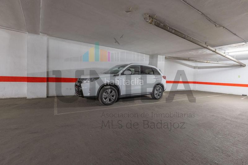 Foto 1d1bb853-8011-4828-93d1-0d4d8f38e122. Pis amb calefacció aparcament a Pardaleras Badajoz